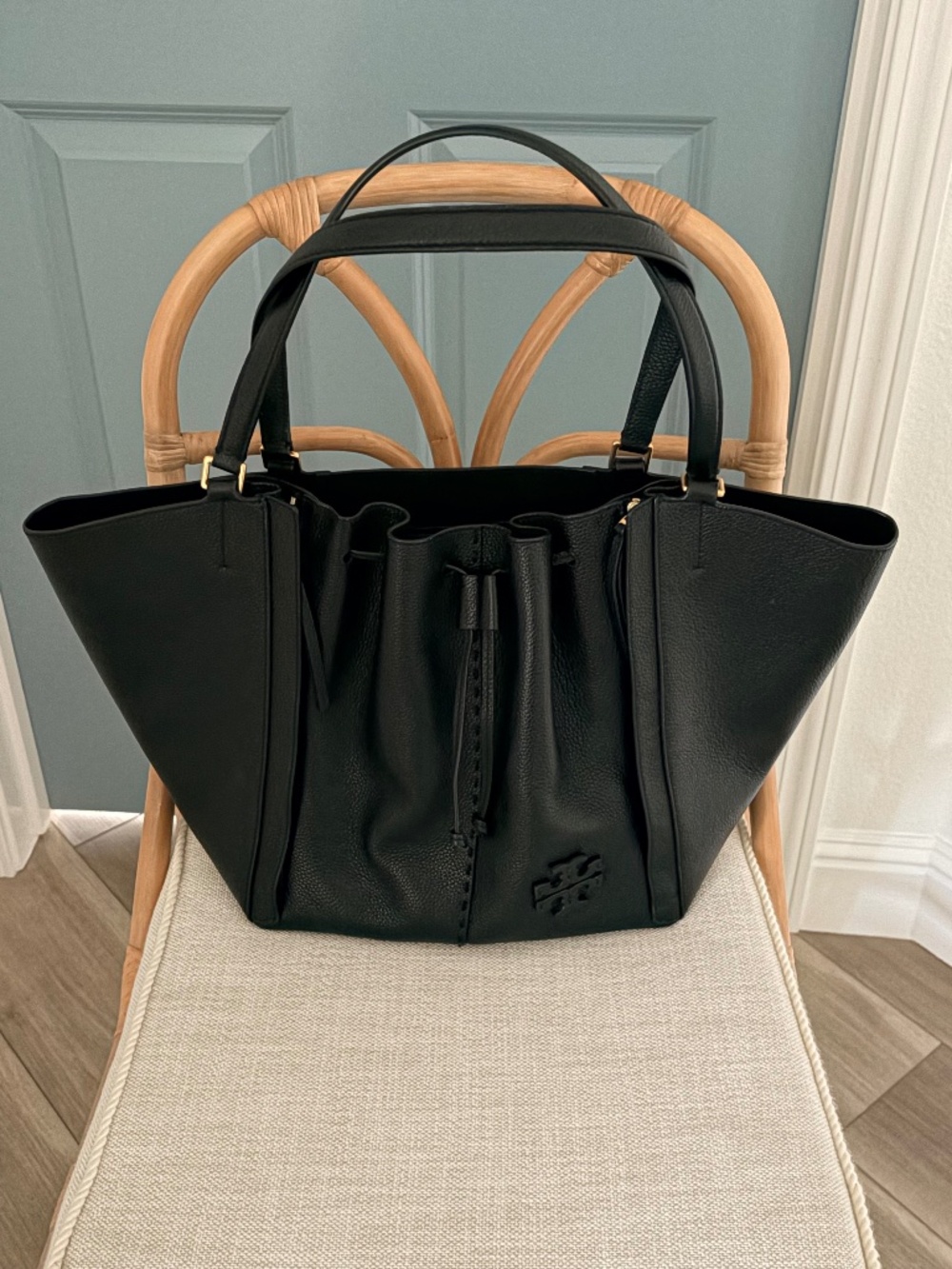 Tory Burch Tote | McGraw Dragonfly Black Peddled Leather Oversized Shopper Bag